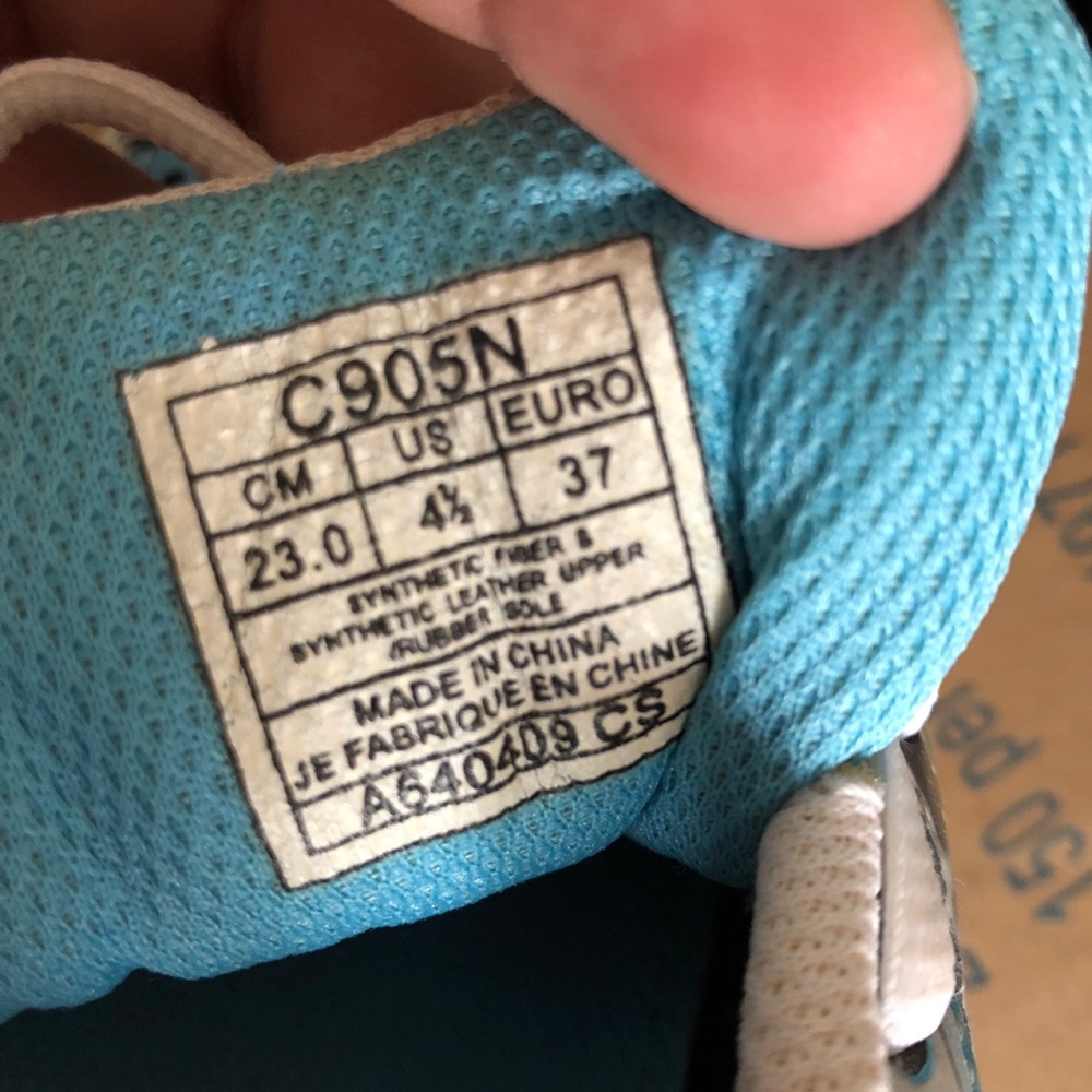 ASICS sneaker - Picture 3 of 5